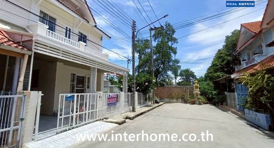 À vendre 4 chambres maison de ville à Mueang Samut Sakhon, Samut Sakhon