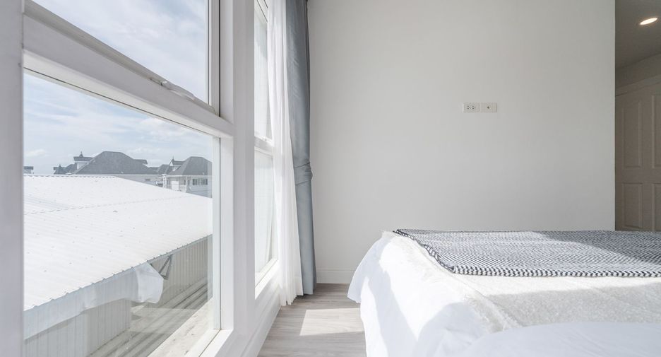 Wohnung zum Kauf mit 2 Zimmer in Bang Na, Bangkok