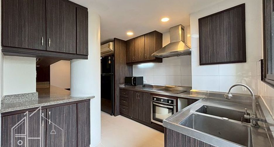 Condo en alquiler de 3 habitaciones en Watthana, Bangkok