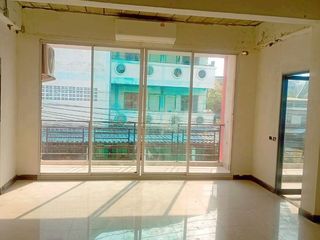 出售 商业空间 在 Bang Lamung, Chon Buri