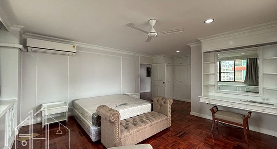 Apartamento en alquiler de 4 habitaciones en Watthana, Bangkok