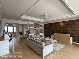 For rent 3 bedrooms condo in Watthana, Bangkok