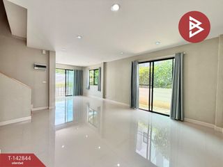 For sale 3 bedrooms house in Mueang Samut Sakhon, Samut Sakhon