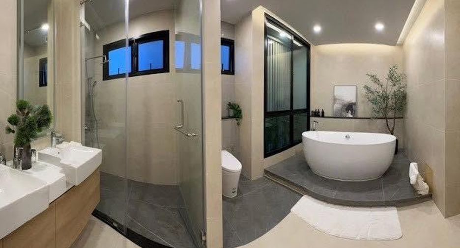 À louer 4 chambres maison à Suan Luang, Bangkok
