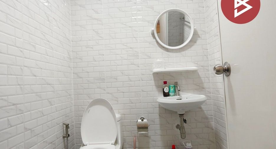 À vendre 2 chambres condo à Krathum Baen, Samut Sakhon