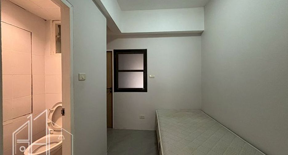Apartment zur Miete mit 3 Zimmer in Watthana, Bangkok