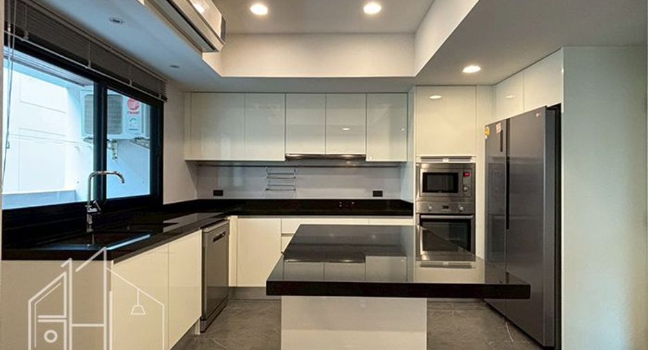 Wohnung zur Miete mit 3 Zimmer in Watthana, Bangkok