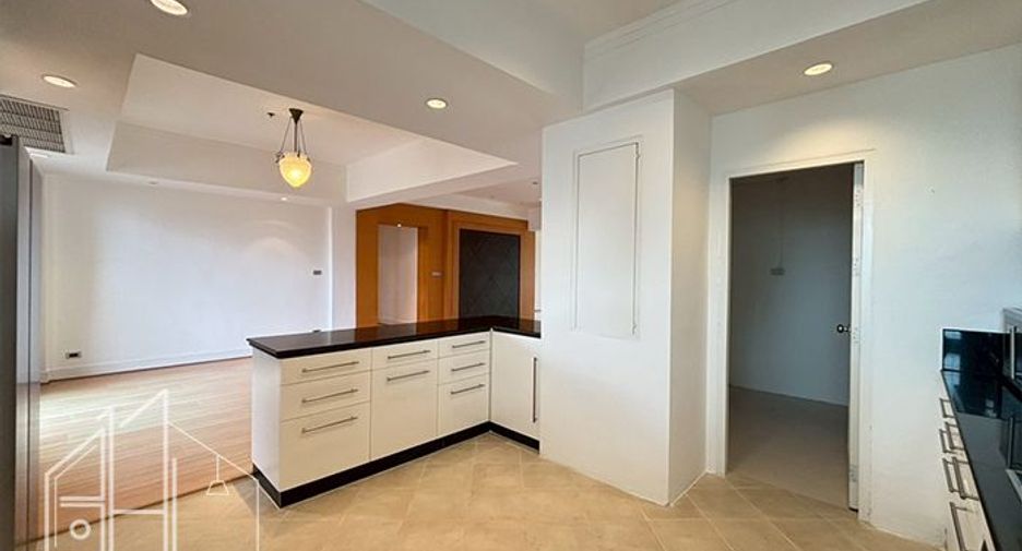 Wohnung zur Miete mit 3 Zimmer in Watthana, Bangkok
