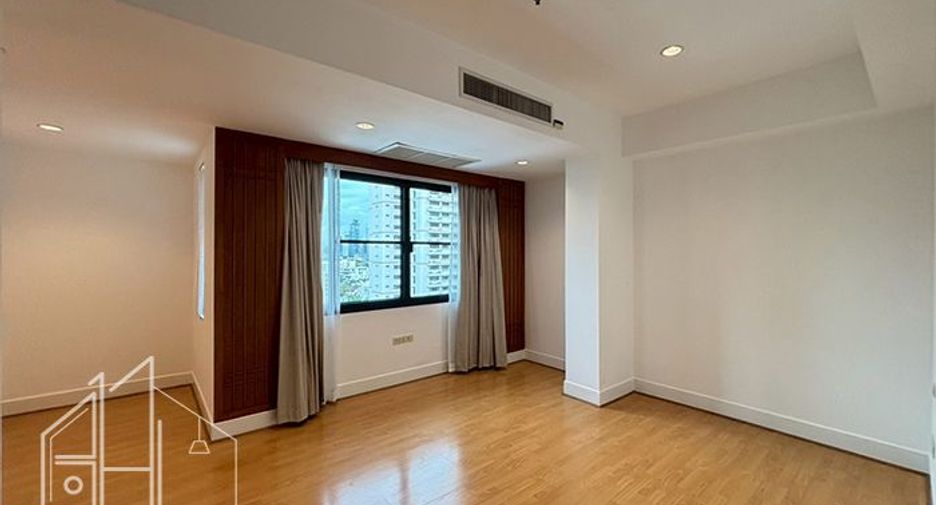 Wohnung zur Miete mit 3 Zimmer in Watthana, Bangkok