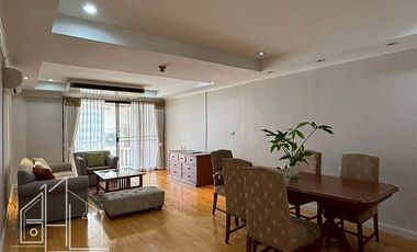 Condo en alquiler de 3 habitaciones en Khlong Toei, Bangkok
