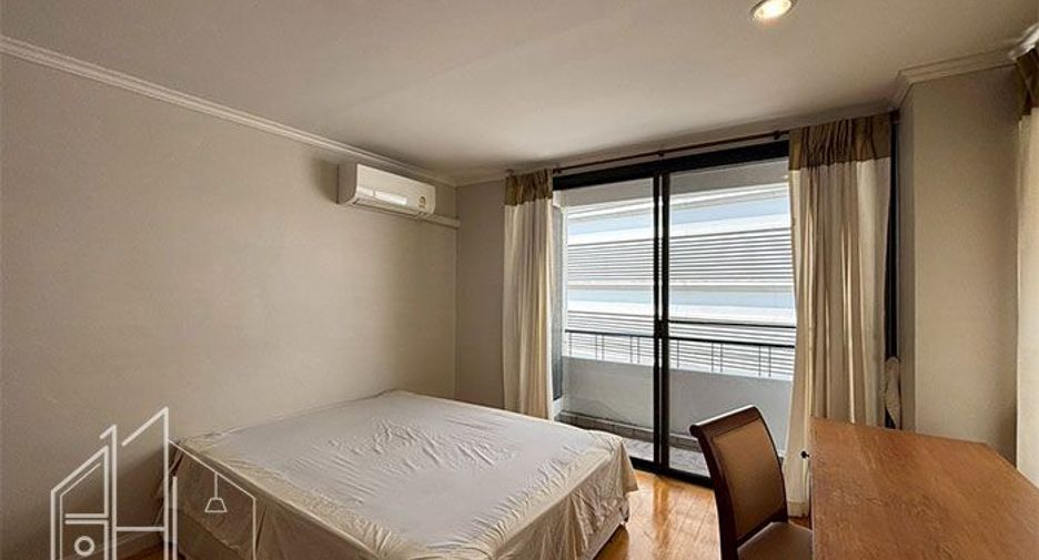 Condo en alquiler de 3 habitaciones en Khlong Toei, Bangkok