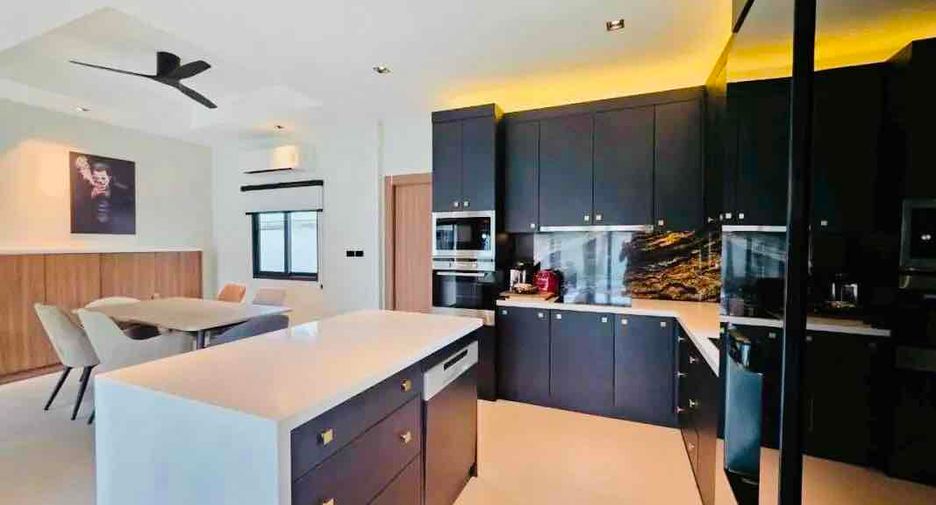 À vendre 3 chambres villa à Huay Yai, Pattaya
