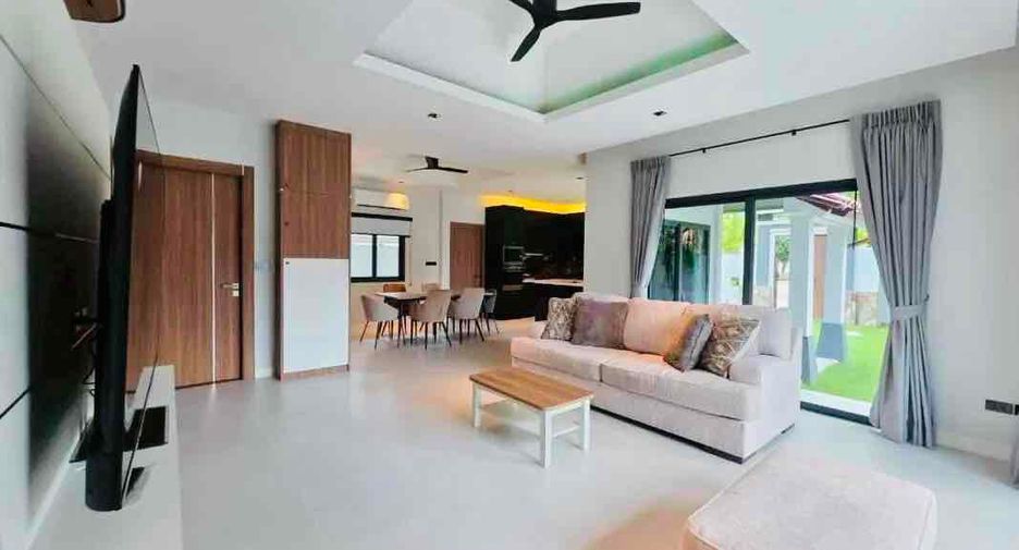 À vendre 3 chambres villa à Huay Yai, Pattaya