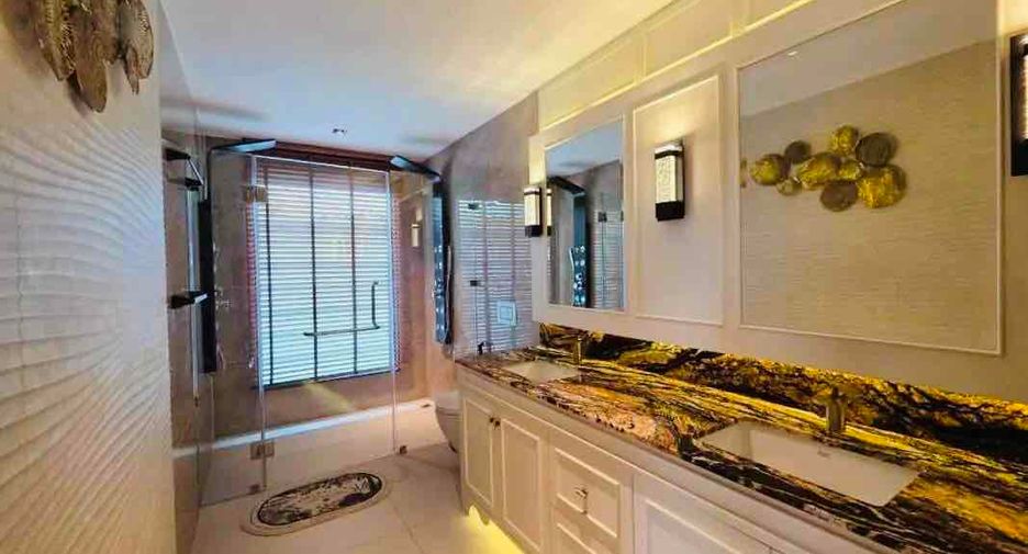 À vendre 3 chambres villa à Huay Yai, Pattaya