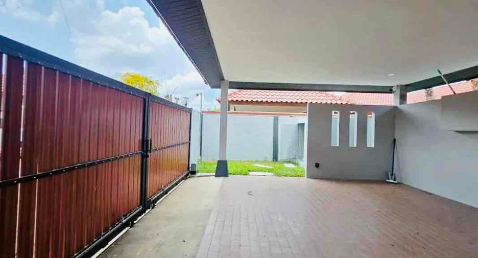 À vendre 3 chambres villa à Huay Yai, Pattaya