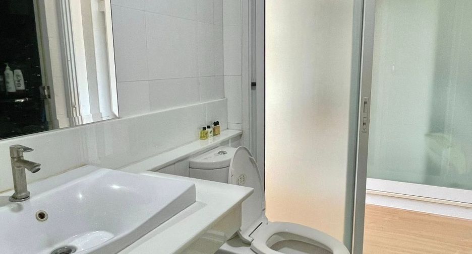 Condo en alquiler de 1 habitaciones en Watthana, Bangkok