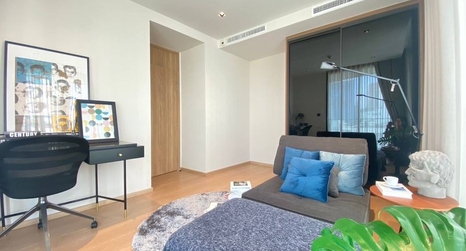 For rent 2 bedrooms condo in Watthana, Bangkok