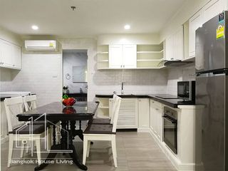 Apartamento en alquiler de 2 habitaciones en Khlong Toei, Bangkok