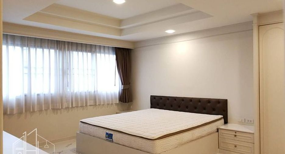 Condo en alquiler de 2 habitaciones en Khlong Toei, Bangkok