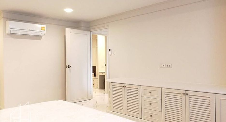 Condo en alquiler de 2 habitaciones en Khlong Toei, Bangkok