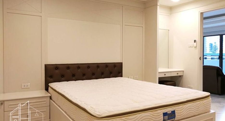 Condo en alquiler de 2 habitaciones en Khlong Toei, Bangkok
