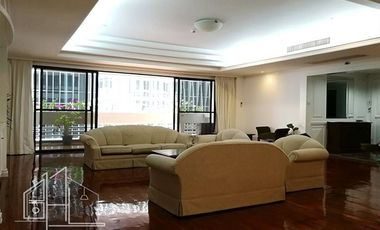 Condo en alquiler de 3 habitaciones en Watthana, Bangkok