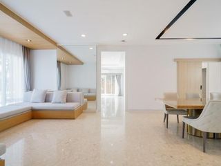 Haus zur Miete mit 5 Zimmer in Saphan Sung, Bangkok