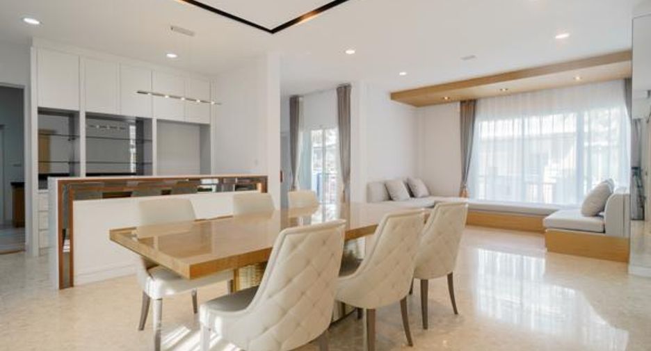 Haus zur Miete mit 5 Zimmer in Saphan Sung, Bangkok