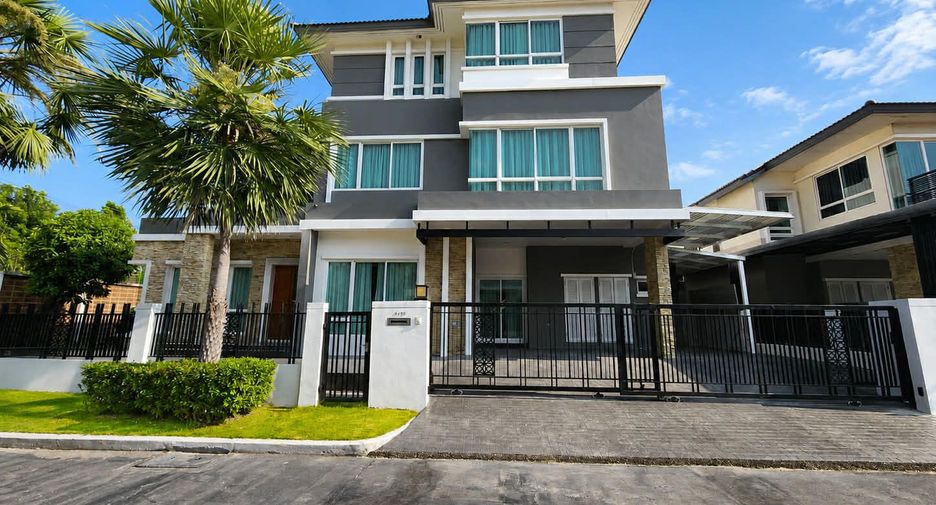 Haus zur Miete mit 5 Zimmer in Saphan Sung, Bangkok