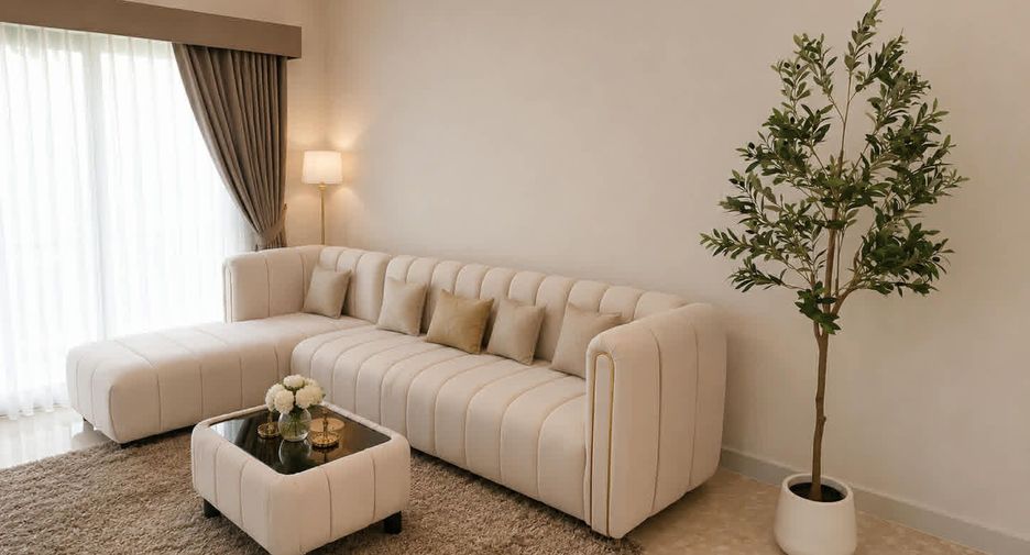 Haus zur Miete mit 5 Zimmer in Saphan Sung, Bangkok