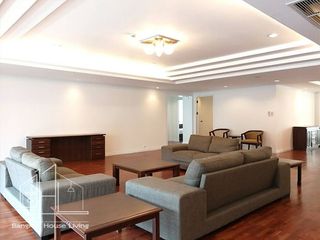 Condo en alquiler de 3 habitaciones en Watthana, Bangkok