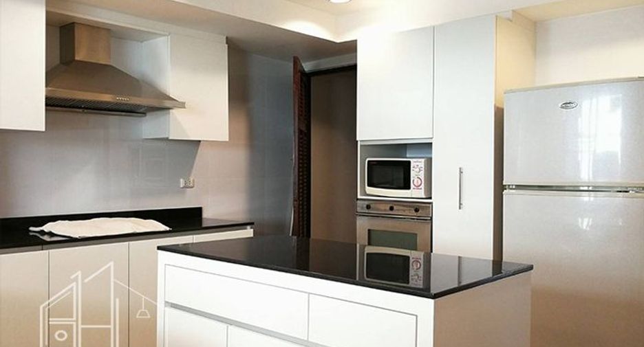 Condo en alquiler de 3 habitaciones en Watthana, Bangkok