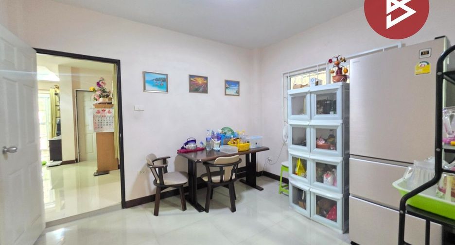 Casa en venta de 5 habitaciones en Bang Phli, Samut Prakan