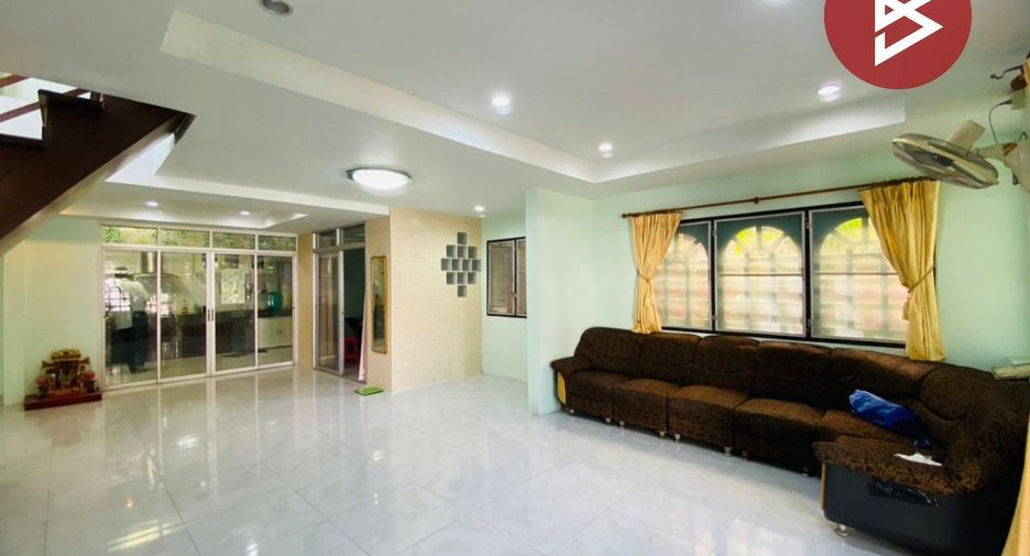 For sale 5 bedrooms house in Bang Phli, Samut Prakan