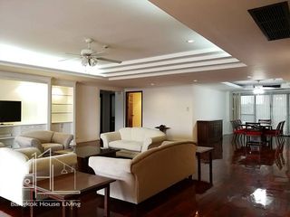 Apartamento en alquiler de 3 habitaciones en Watthana, Bangkok