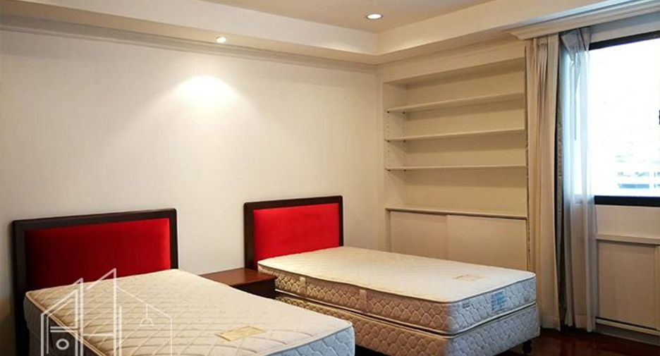 Apartamento en alquiler de 3 habitaciones en Watthana, Bangkok