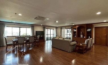 Apartamento en alquiler de 3 habitaciones en Watthana, Bangkok