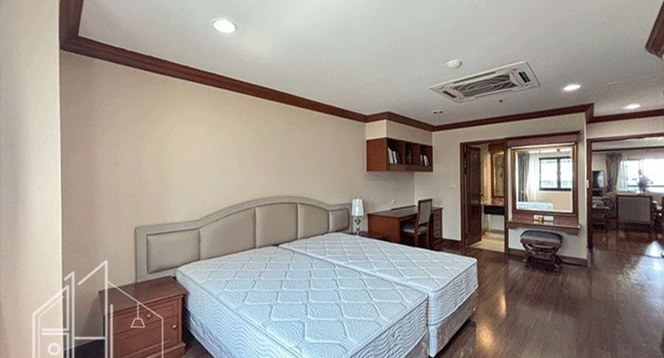 Apartamento en alquiler de 3 habitaciones en Watthana, Bangkok