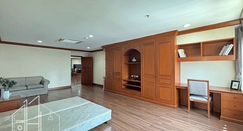 Apartamento en alquiler de 3 habitaciones en Watthana, Bangkok