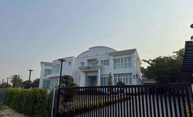 For rent and for sale 6 bedrooms villa in East Pattaya, Pattaya