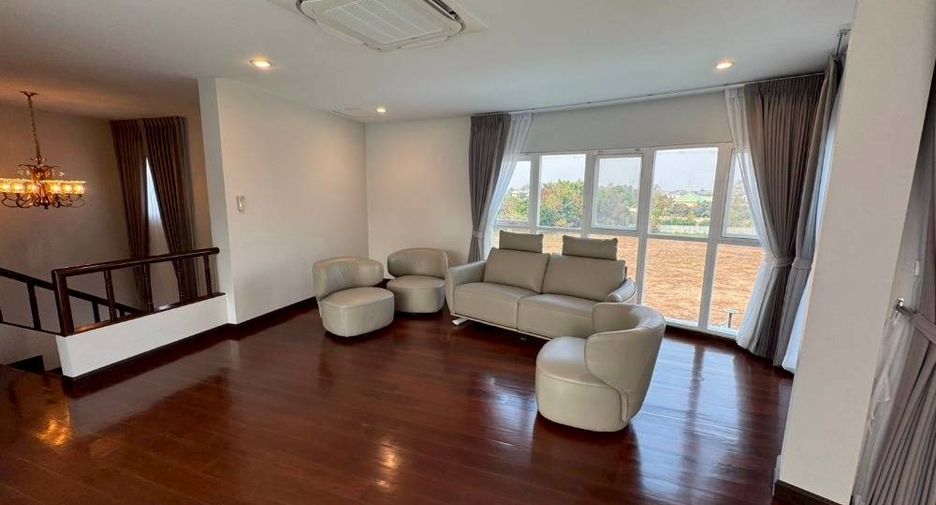 For rent and for sale 6 bedrooms villa in East Pattaya, Pattaya