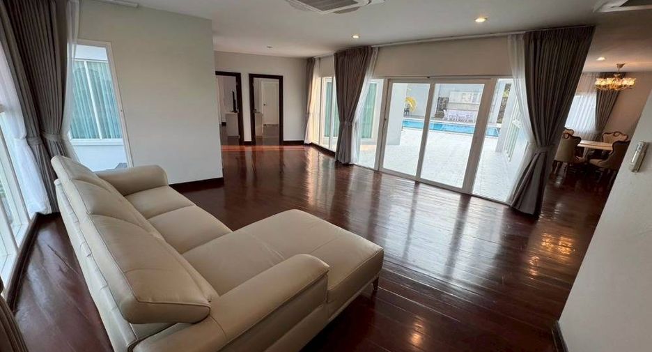 For rent and for sale 6 bedrooms villa in East Pattaya, Pattaya