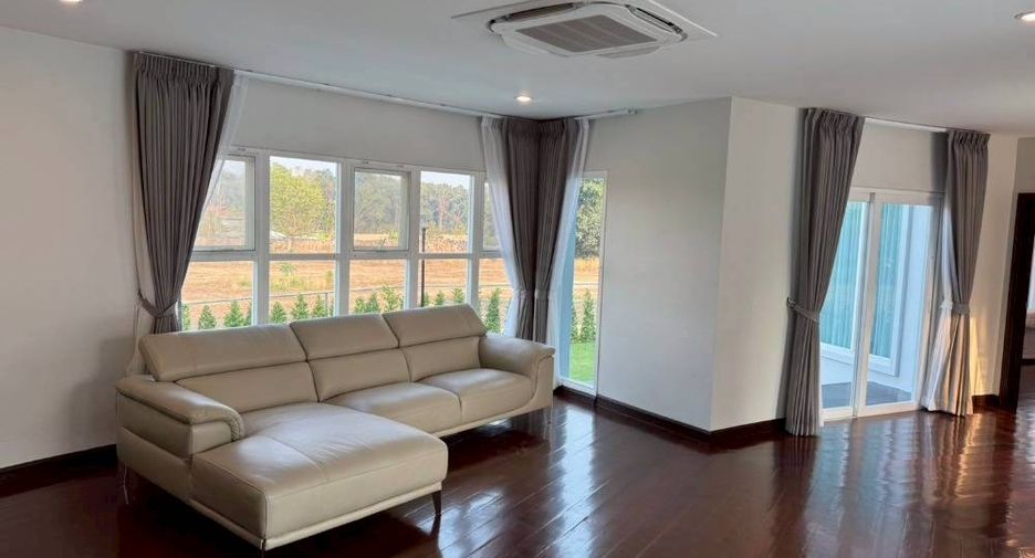 For rent and for sale 6 bedrooms villa in East Pattaya, Pattaya