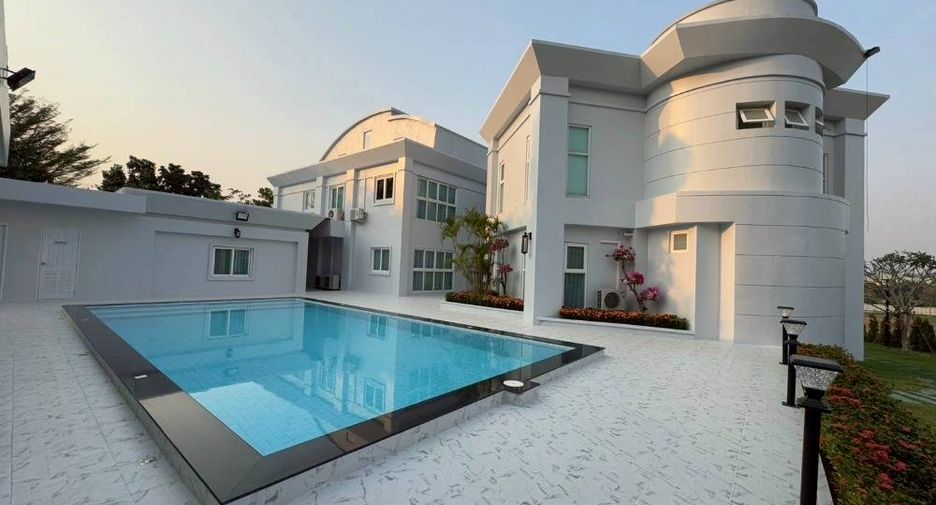 For rent and for sale 6 bedrooms villa in East Pattaya, Pattaya