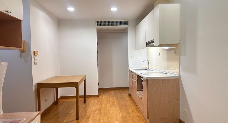 For rent 1 Beds condo in Watthana, Bangkok