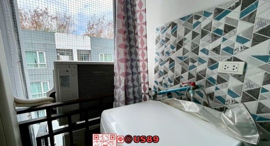 For sale 1 bed condo in Phra Khanong, Bangkok