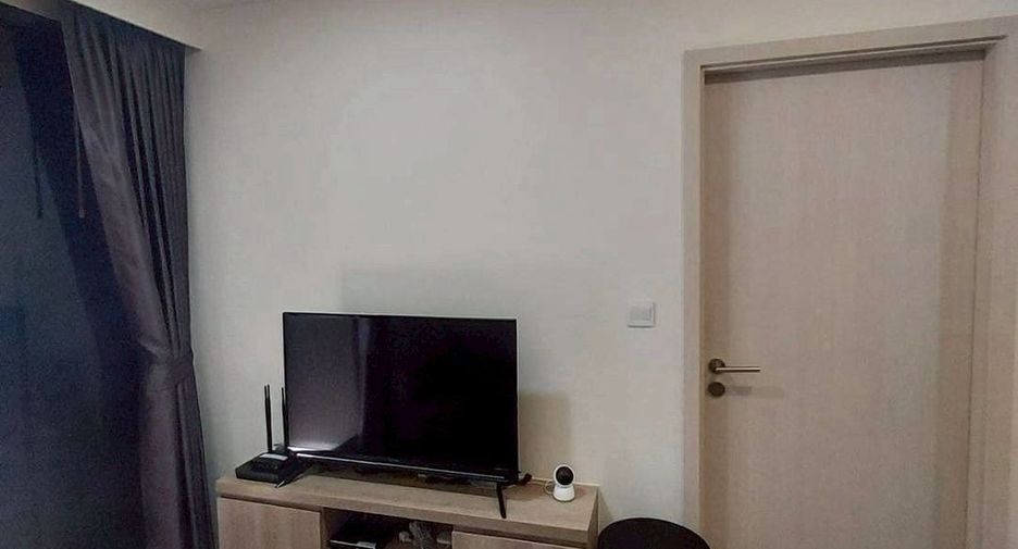 À vendre 1 chambre condo à Huai Khwang, Bangkok