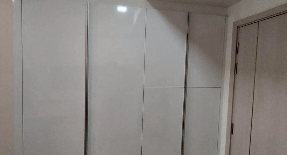 À vendre 1 chambre condo à Huai Khwang, Bangkok