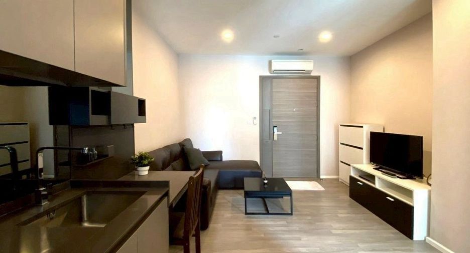 À vendre 1 chambre condo à Khlong Toei, Bangkok