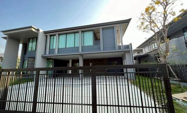 Продажа 4 спальни дом в Банг Капи, Бангкок